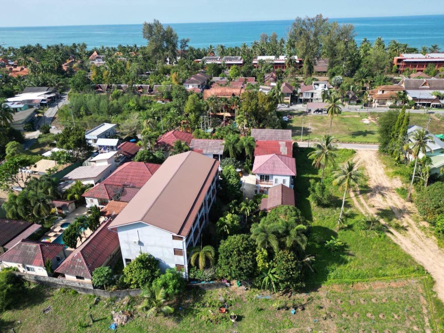 Pratum Resort Khao Lak Exterior photo